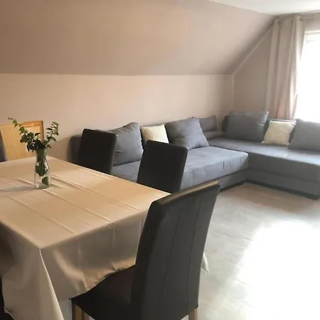 Geräumiges Haus Mit Viel Platz Ferienhaus *