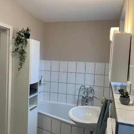 Ferienhaus Geräumiges Haus Mit Viel Platz Jübek